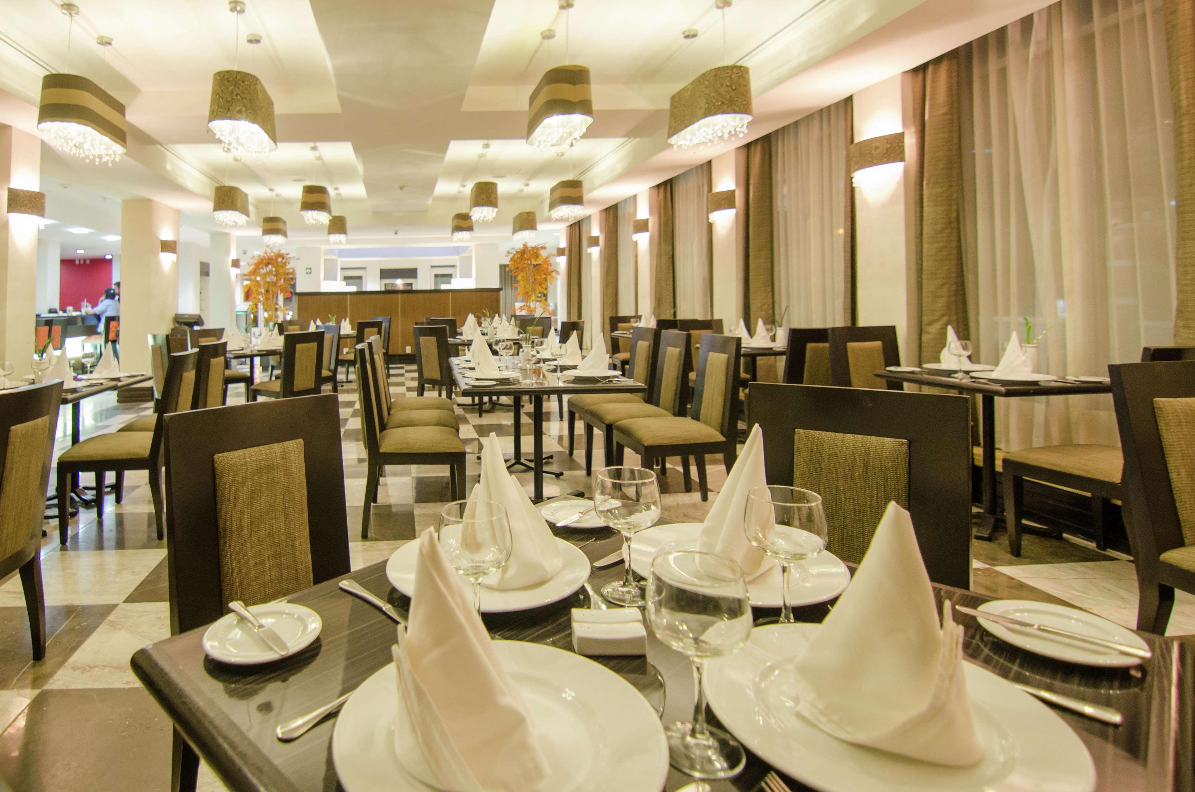 Hilton Garden Inn Tuxtla Gutiérrez Zewnętrze zdjęcie
