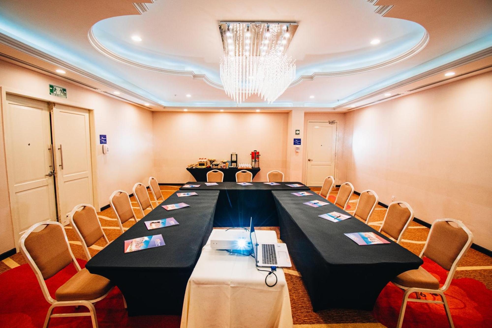 Hilton Garden Inn Tuxtla Gutiérrez Zewnętrze zdjęcie